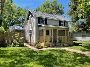 Building Photo - 315 N Taylor St