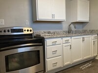 Building Photo - 123 E Central Ave