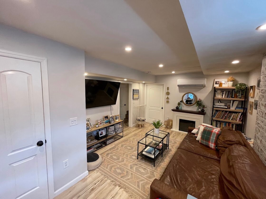 Living Room - 6 Scotch Pine Ln