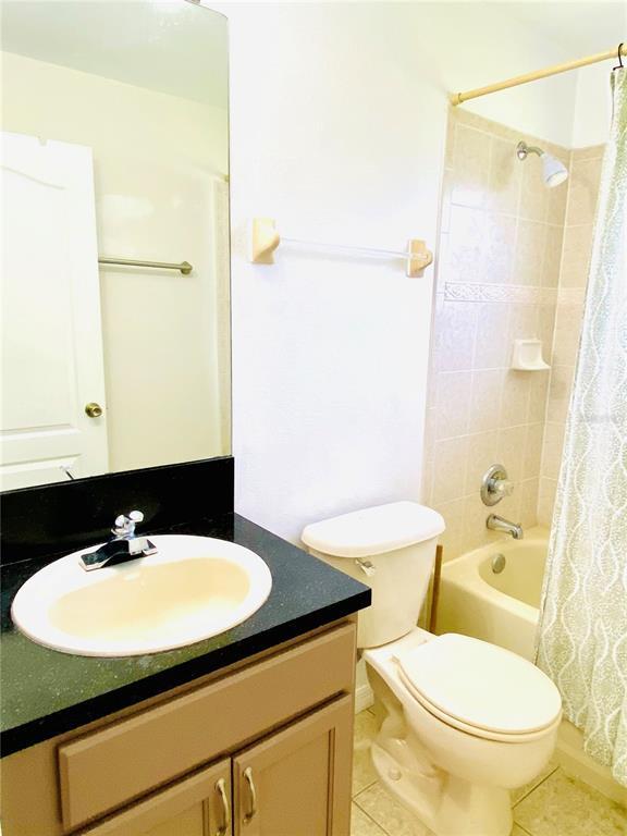 Building Photo - 659 Jaguar Ct