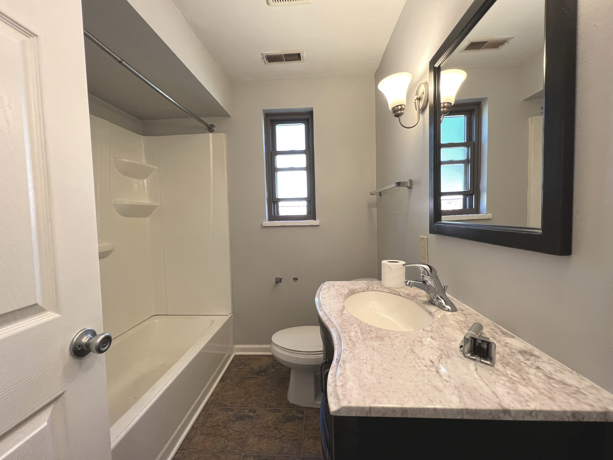 Bathroom - 1608 Briedweng Ave