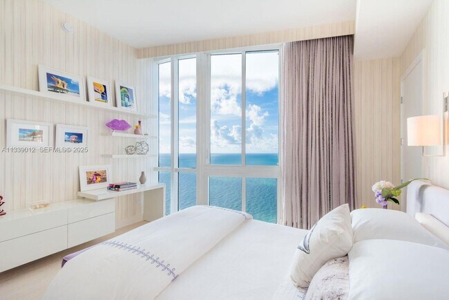 Building Photo - 16001 Collins Ave