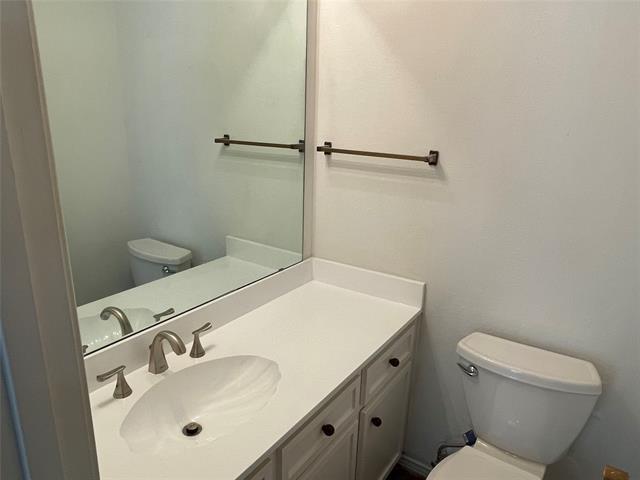 Building Photo - 16411 Lauder Ln