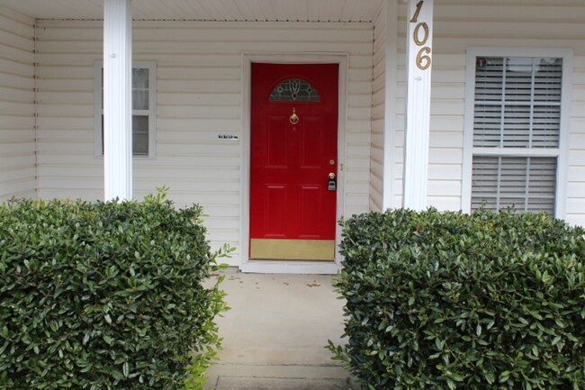 Building Photo - Harnett County/Forest Oaks Neighborhood
