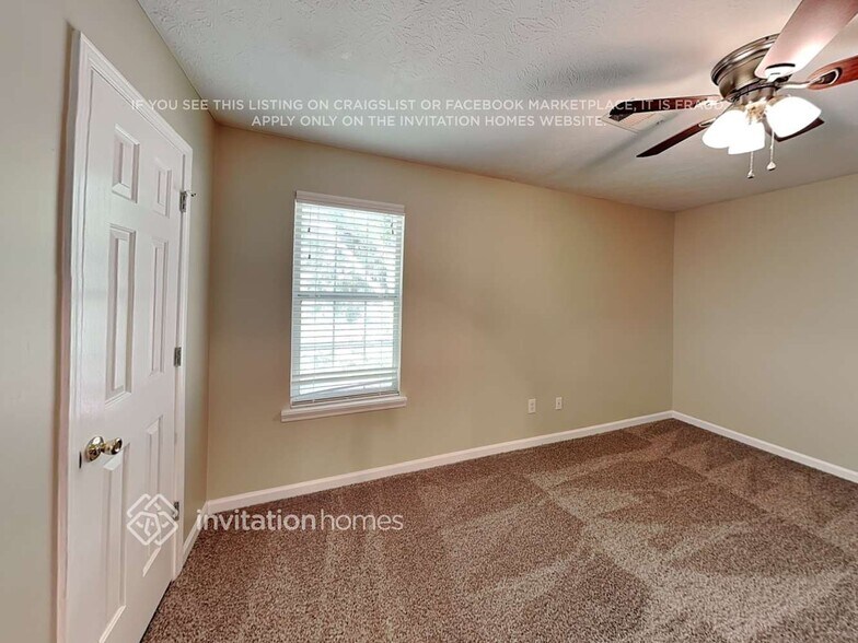 Building Photo - 249 King William Dr