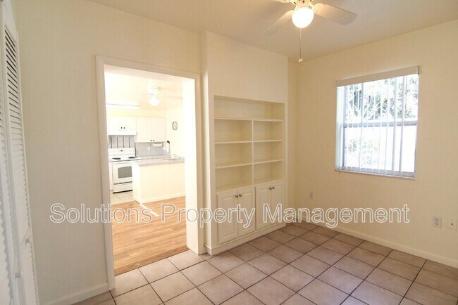 Building Photo - 309 W Rutgers St