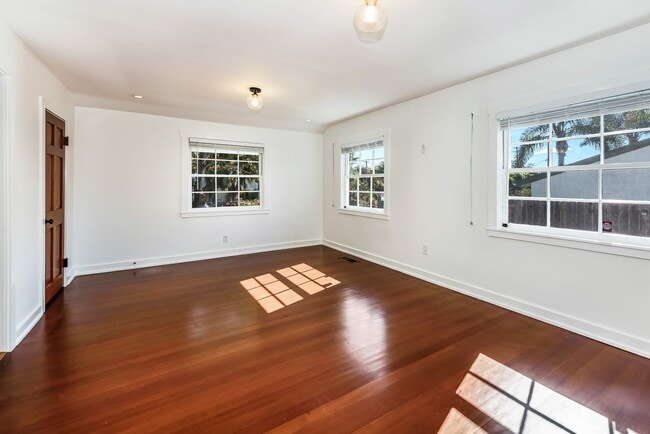 Building Photo - Charming Mesa Farmhouse with Modern Upgrades near Beach Access!