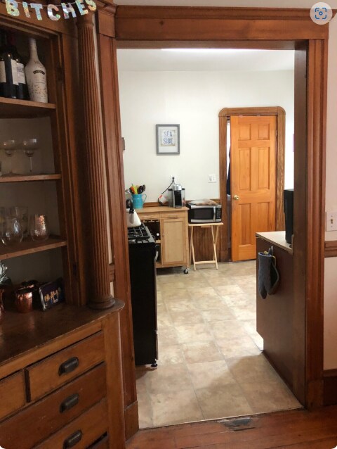 Building Photo - 4.0 bedroom in Somerville Massachusetts 02144