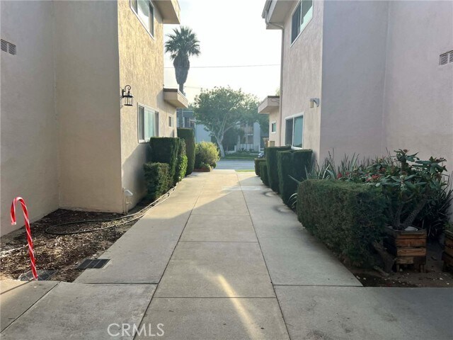 Building Photo - 2935 W 235th St