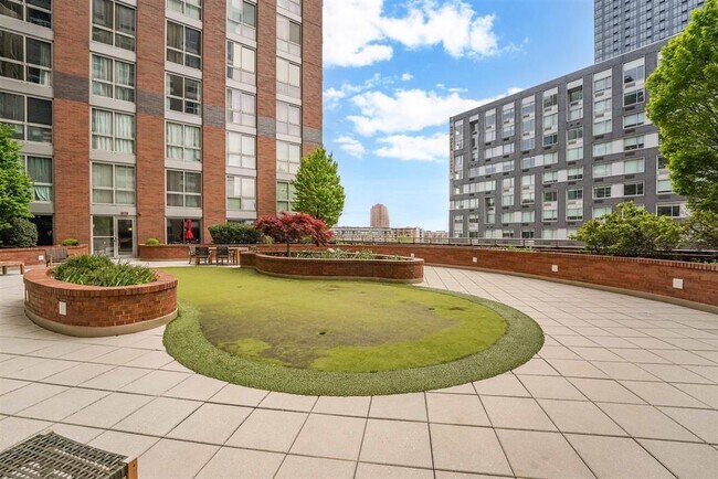 Building Photo - 201 Marin Blvd