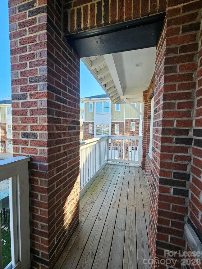 Building Photo - 1202 Macomb Pl