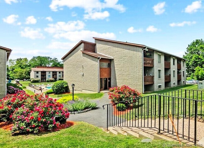 Building Photo - 26 Prospect St