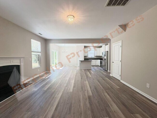 Building Photo - 1208 Golden Eagle Dr