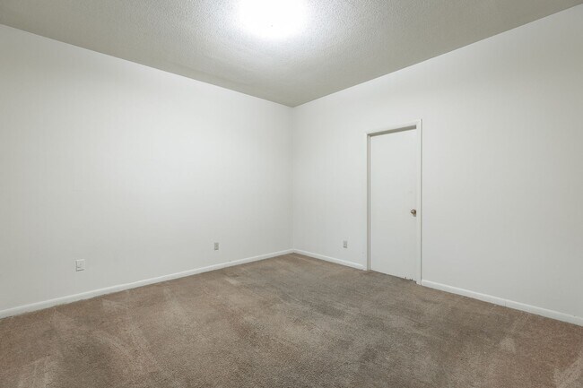 Building Photo - 3408 Gail Dr