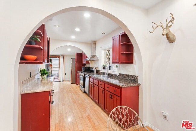 Building Photo - 1147 Wilcox Pl