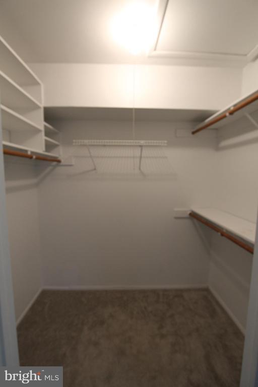 Building Photo - 2114 Aspen Dr