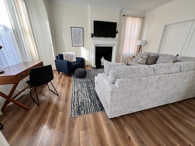 Building Photo - 151/153 Virginia Ave