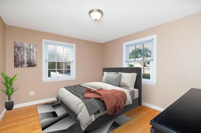 Building Photo - 257 Winton St