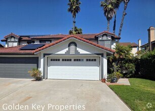 Building Photo - Four-bedroom townhome in The Trails at Cal...