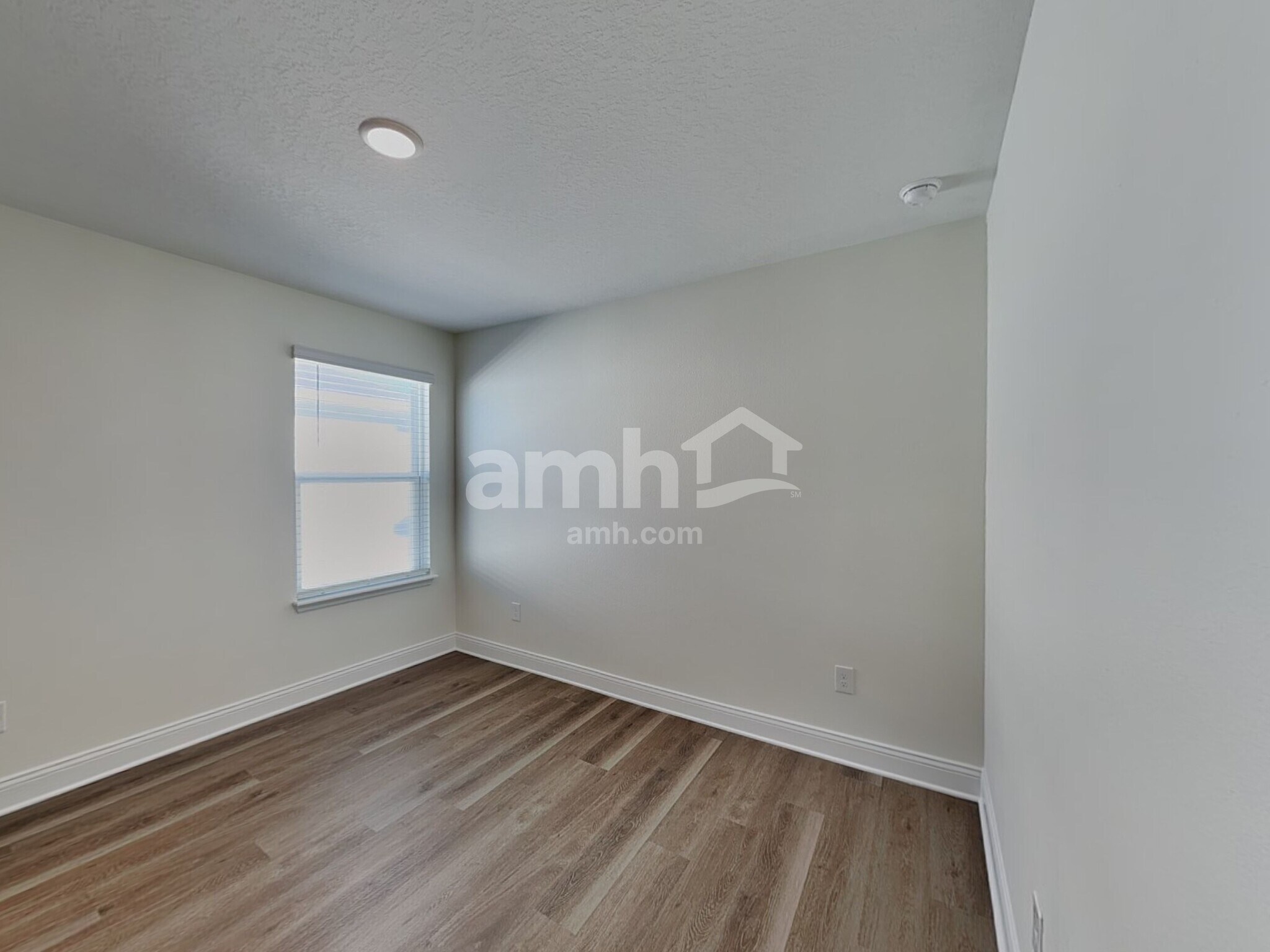 Building Photo - 2531 Feather Crst Dr