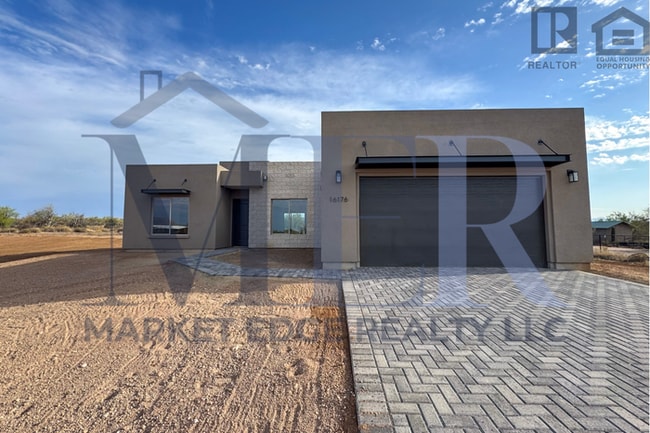 Building Photo - 3Bed/2Bath Home in North Scottsdale! Ready...