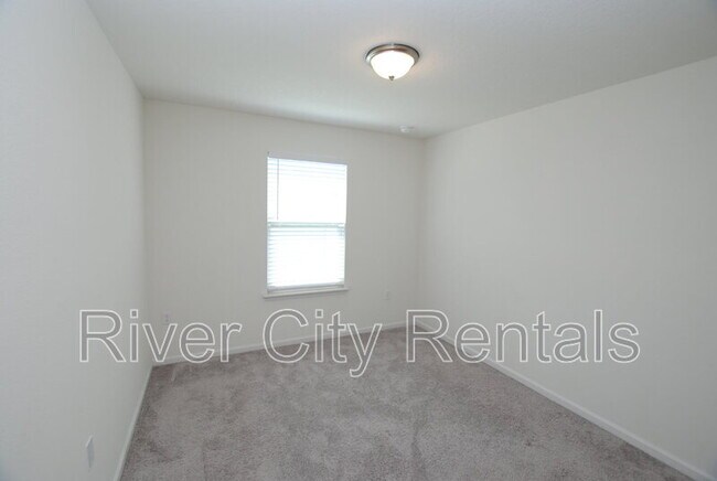 Building Photo - 469 Red Dahlia Ln