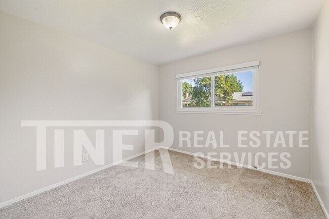 Building Photo - 5100 Atlanta Way