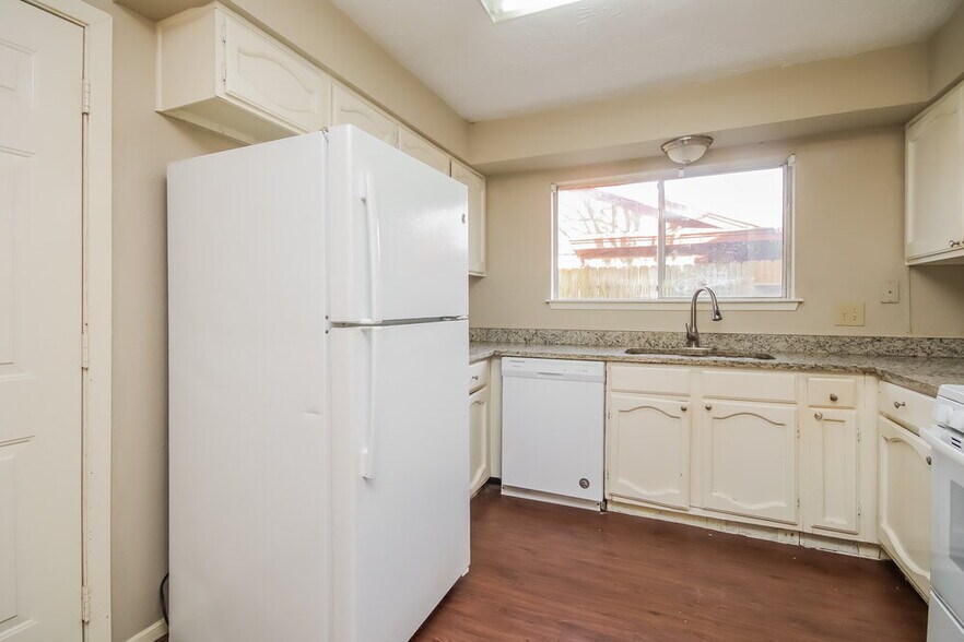 Building Photo - 4118 Brookhead Trail