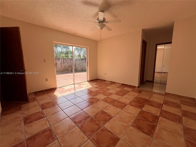 Building Photo - 14340 SW 102nd St