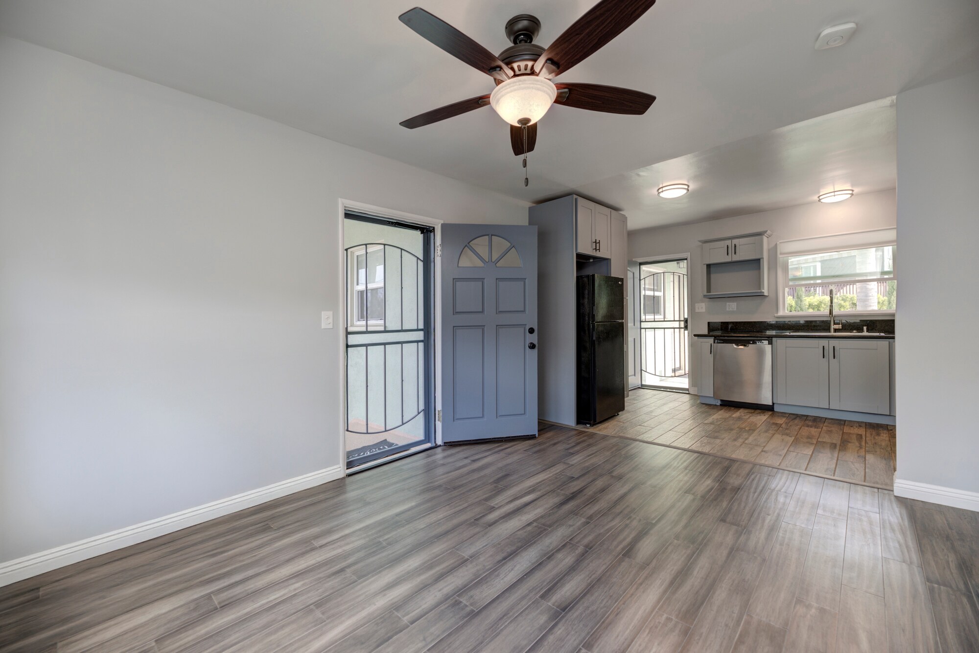 Building Photo - 1048 4th St