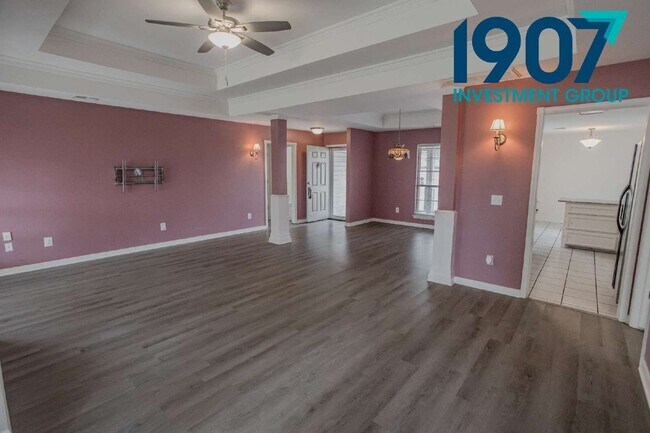 Building Photo - 3017 SW 92nd St