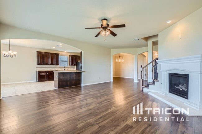 Building Photo - 1044 Lufkin Ln