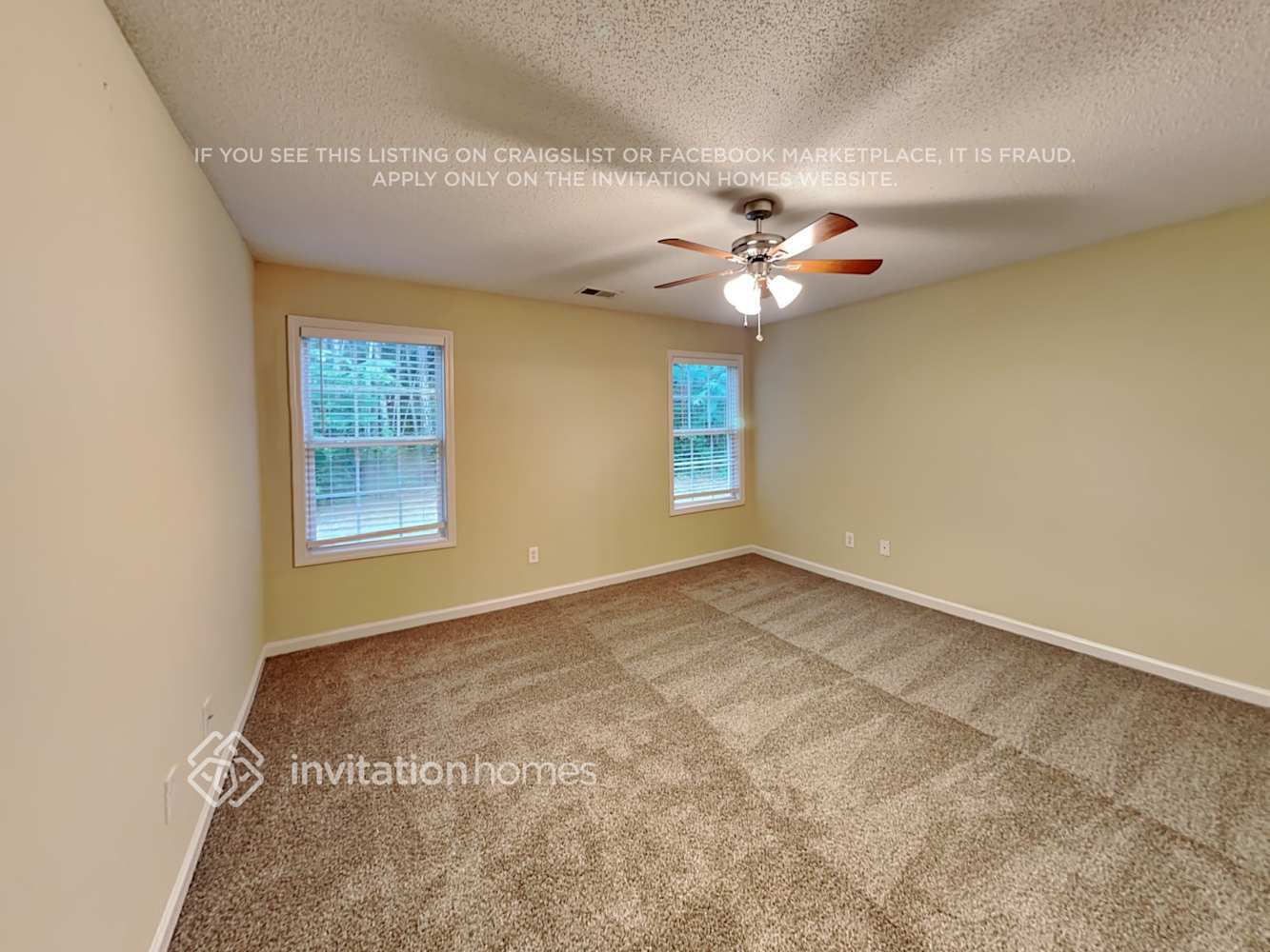 Building Photo - 236 Bainbridge Cir