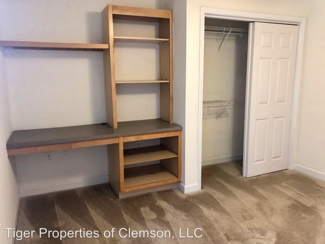 Building Photo - 3 br, 3 bath House - 701 Harts Cove Way