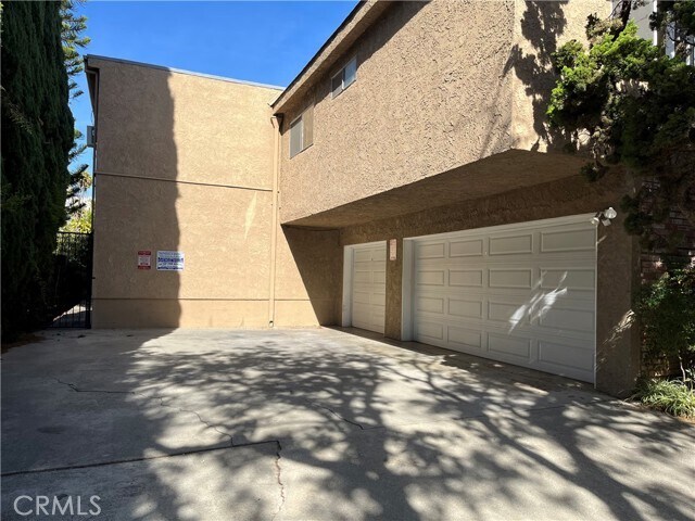 Building Photo - 3219 Colorado Ave