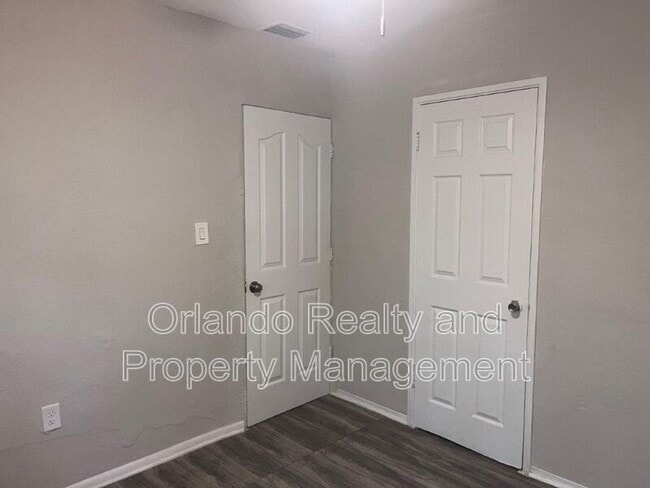 Building Photo - 1040 Avondale Ave