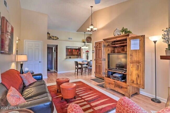 Building Photo - 11011 N 92nd St