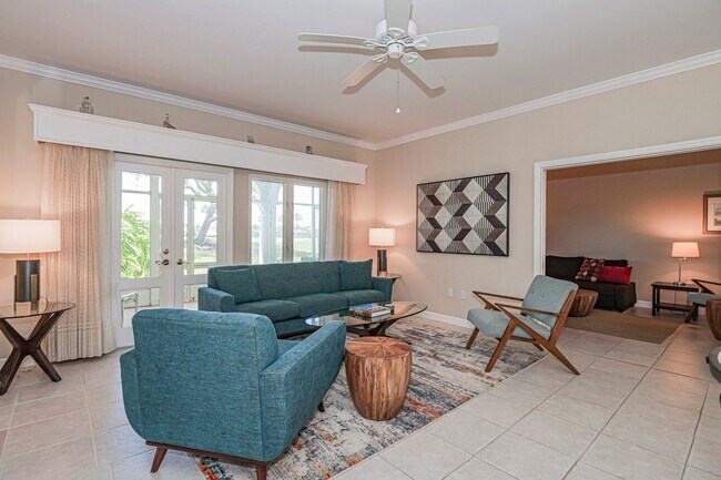 Building Photo - 5035 Harmony Cir