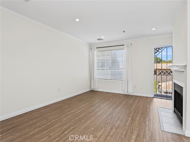 Building Photo - 1706 Grismer Ave