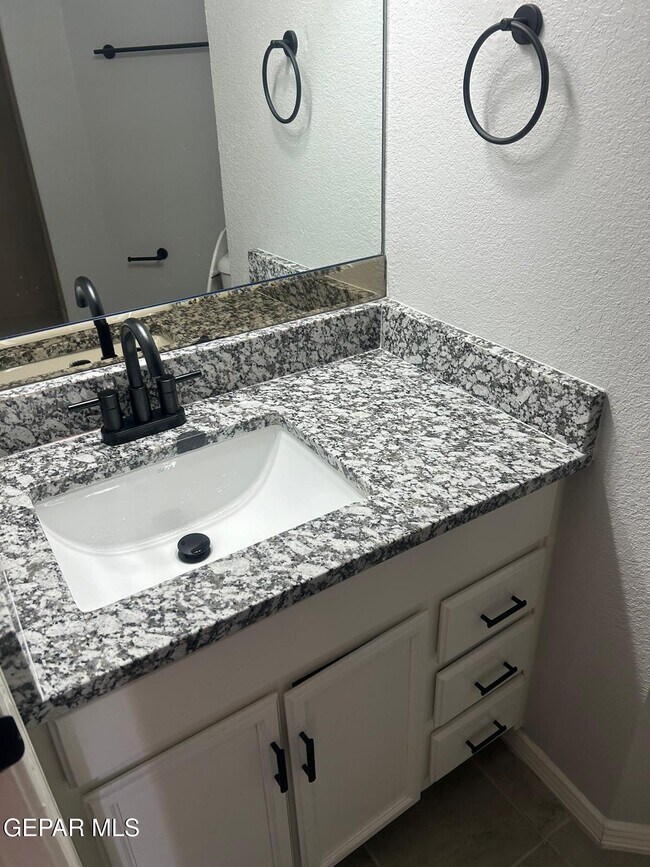 Building Photo - 7401 Le Conte Dr