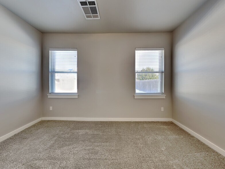 Building Photo - 9049 NW 143rd St