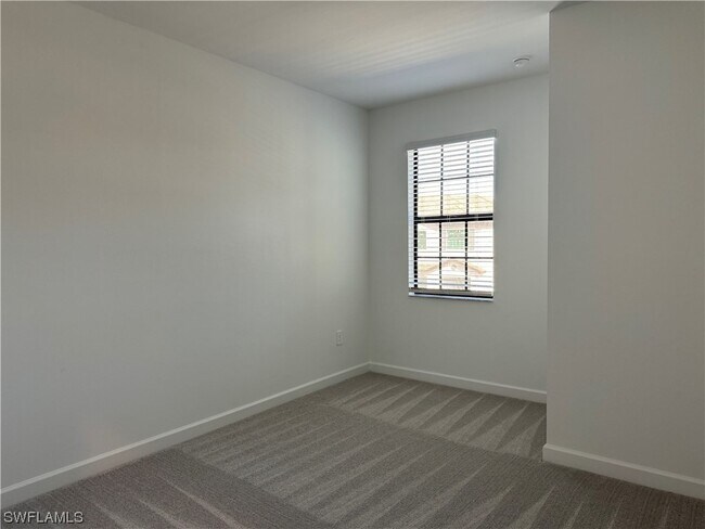 Building Photo - 14173 Gardeners Way
