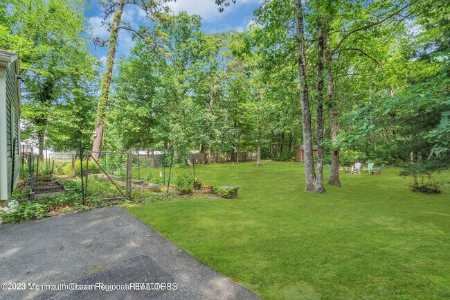 Building Photo - 37 Freehold Rd