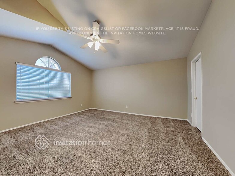 Building Photo - 2143 Falcon Pointe Ln
