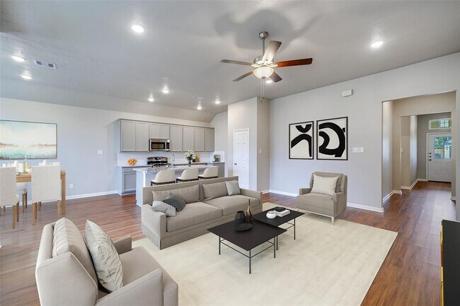 Building Photo - 1026 Tomball Downs Dr