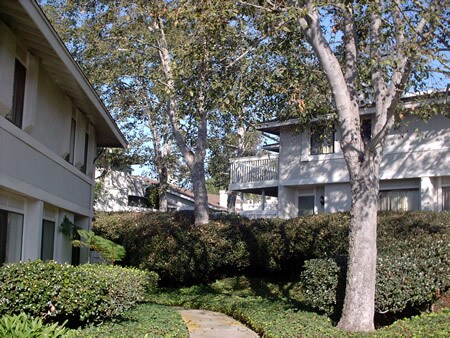 Green community - 7853 Camino Raposa