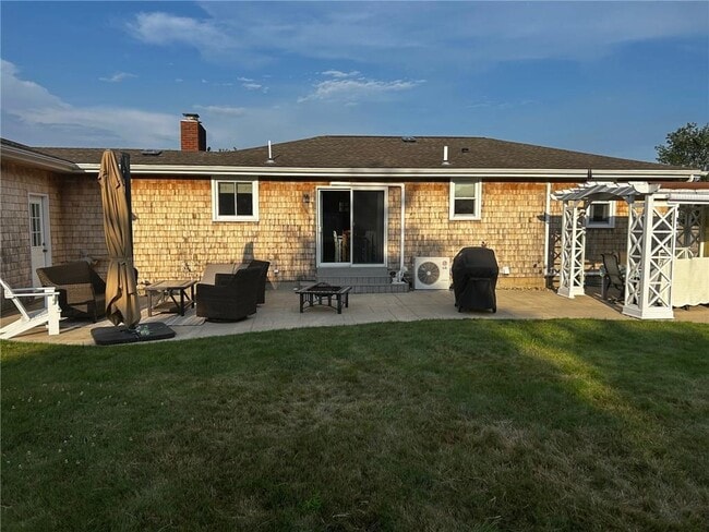 Building Photo - 50 Osprey Rd
