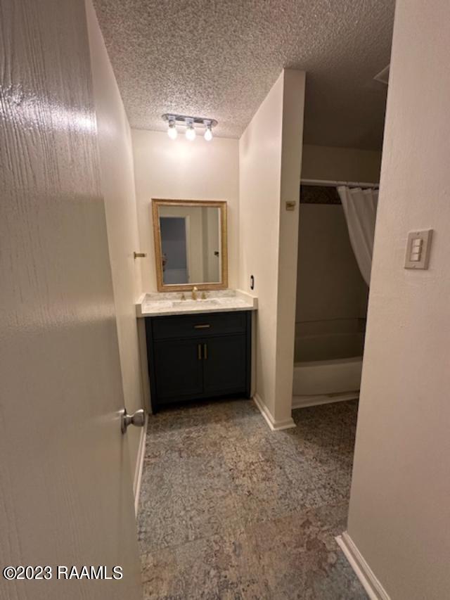 Building Photo - 40 Phlox Dr
