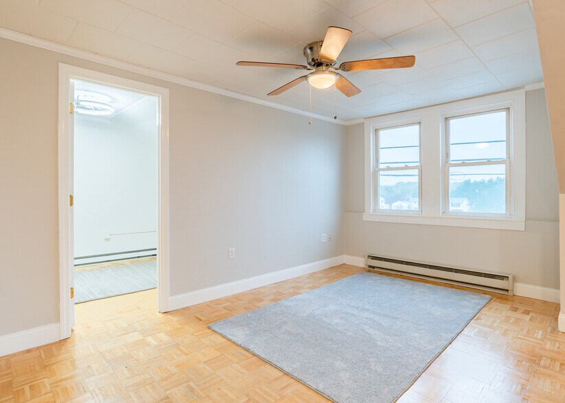 Open living - 107 May St