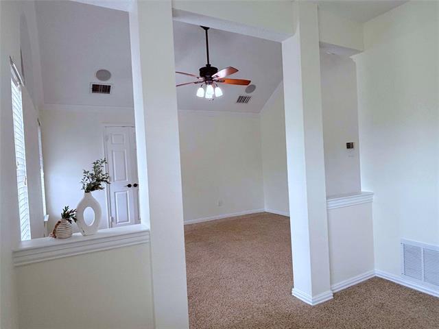 Building Photo - 2212 Remmington Dr